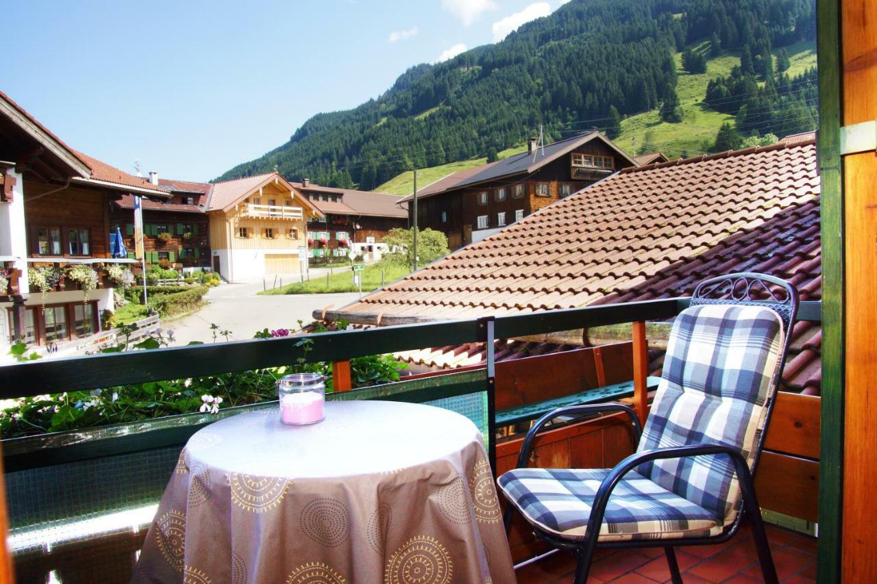 Ferienwohnungen Mueller Oberstdorf Bagian luar foto